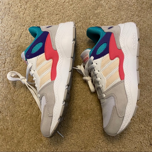 adidas chaos sneakers